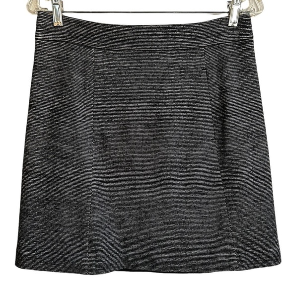 Ann Taylor A-Line Black and White Mini Skirt Cotton Wool Blend Back Zip Size 4 - Picture 1 of 8